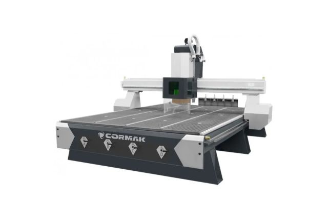 Фрезерний верстат з ЧПУ CORMAK CNC C1325 ATC (1300x2500)